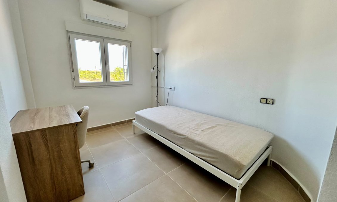 Használt Ingatlanok - Apartman -
Torrevieja - Costa Blanca