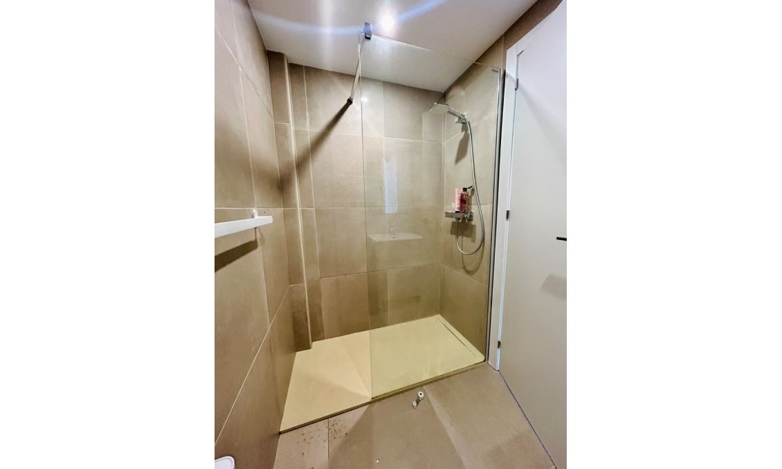Használt Ingatlanok - Apartman -
Torrevieja - Costa Blanca