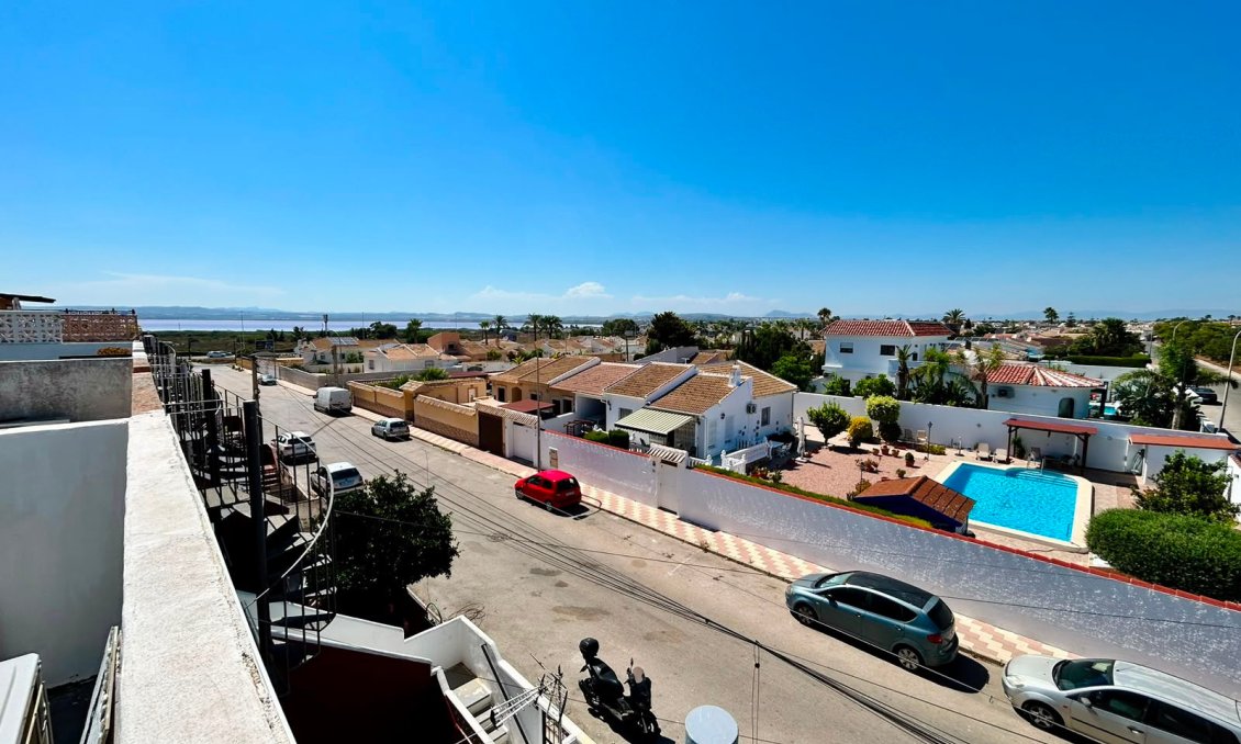 Használt Ingatlanok - Apartman -
Torrevieja - Costa Blanca