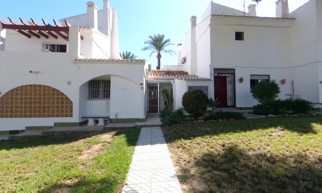 Segunda mano - Adosado -
Villamartin - Costa Blanca