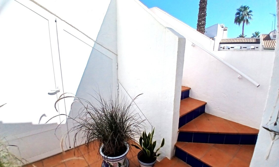 Segunda mano - Adosado -
Villamartin - Costa Blanca