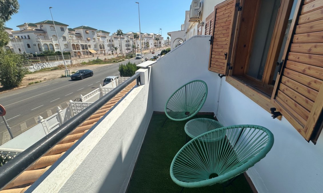 Segunda mano - Adosado -
La Mata - Costa Blanca