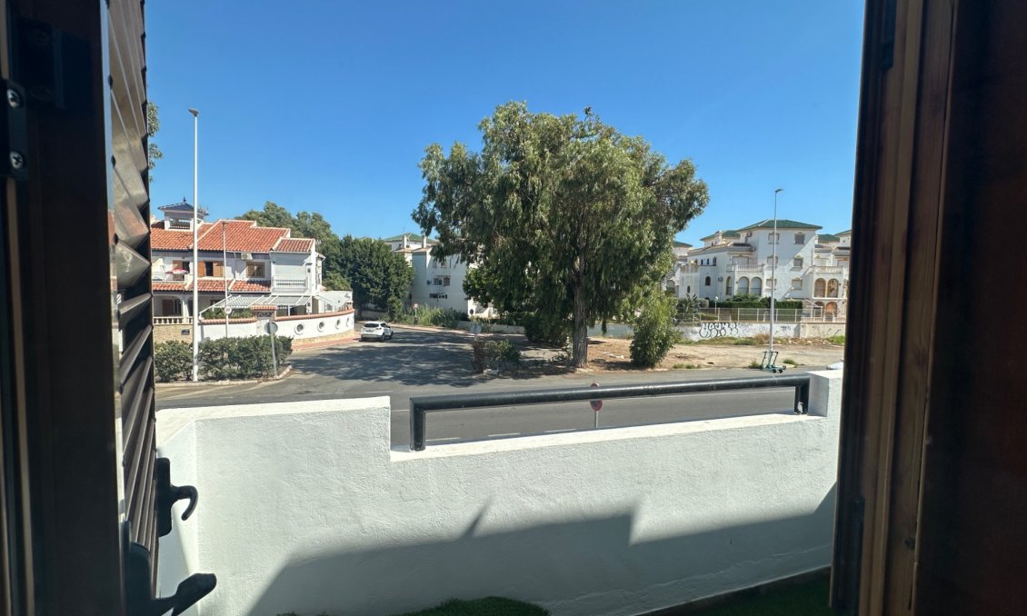 Segunda mano - Adosado -
La Mata - Costa Blanca