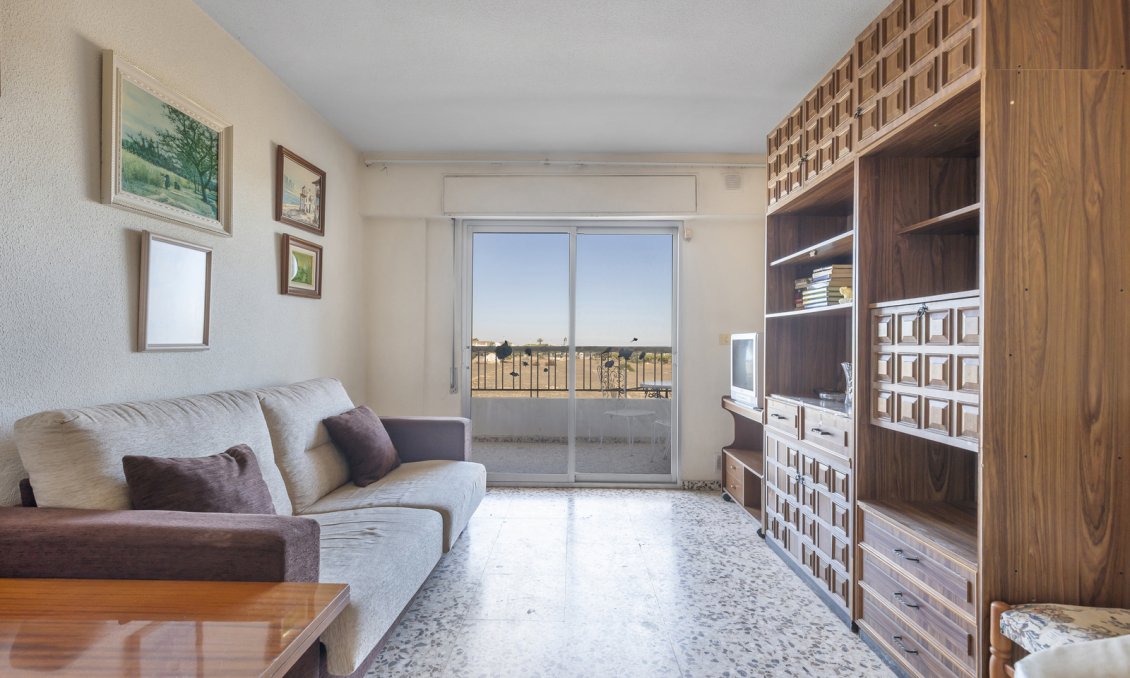 Használt Ingatlanok - Apartman -
Torrevieja - Costa Blanca