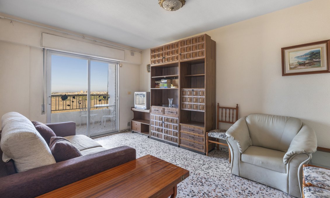 Használt Ingatlanok - Apartman -
Torrevieja - Costa Blanca