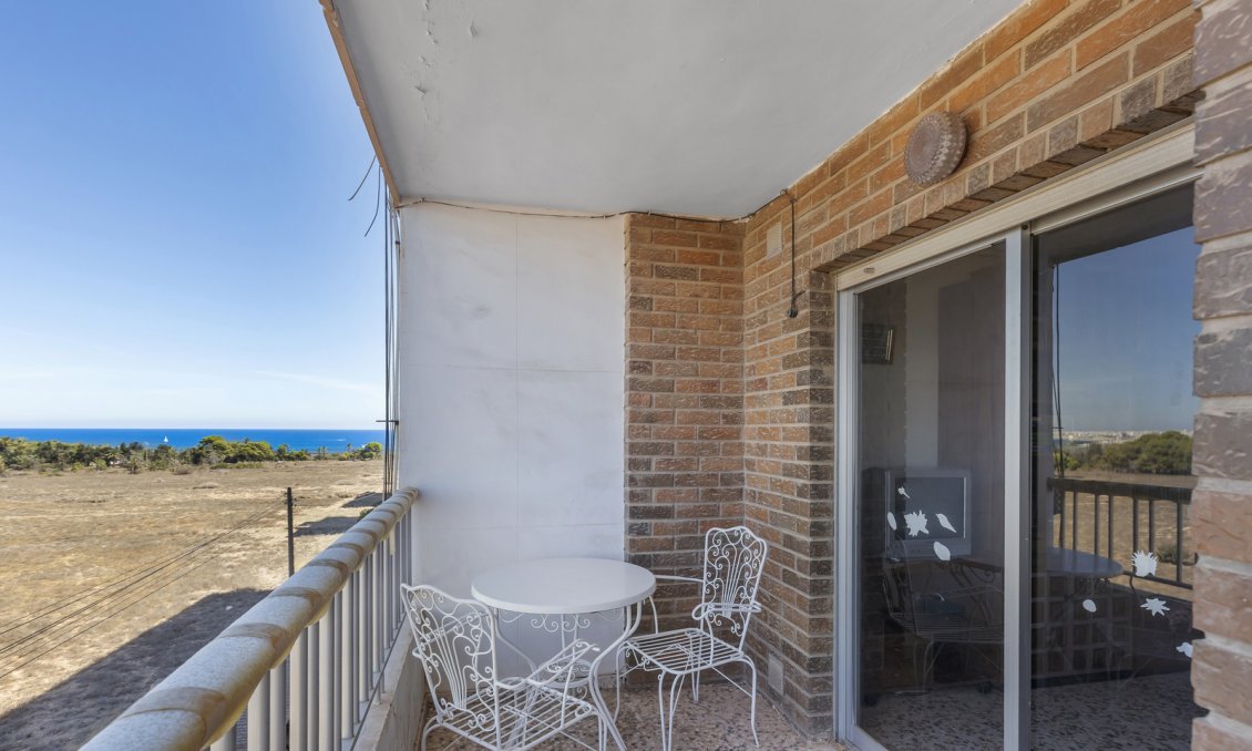 Használt Ingatlanok - Apartman -
Torrevieja - Costa Blanca
