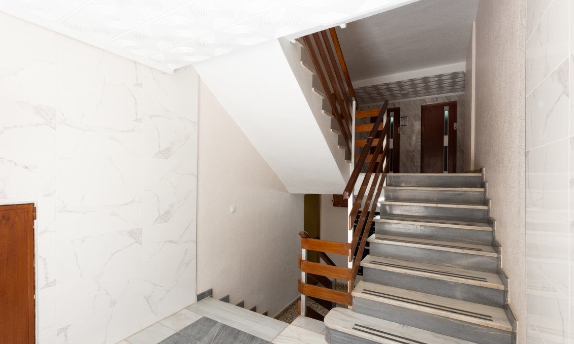 Használt Ingatlanok - Apartman -
Torrevieja - Costa Blanca