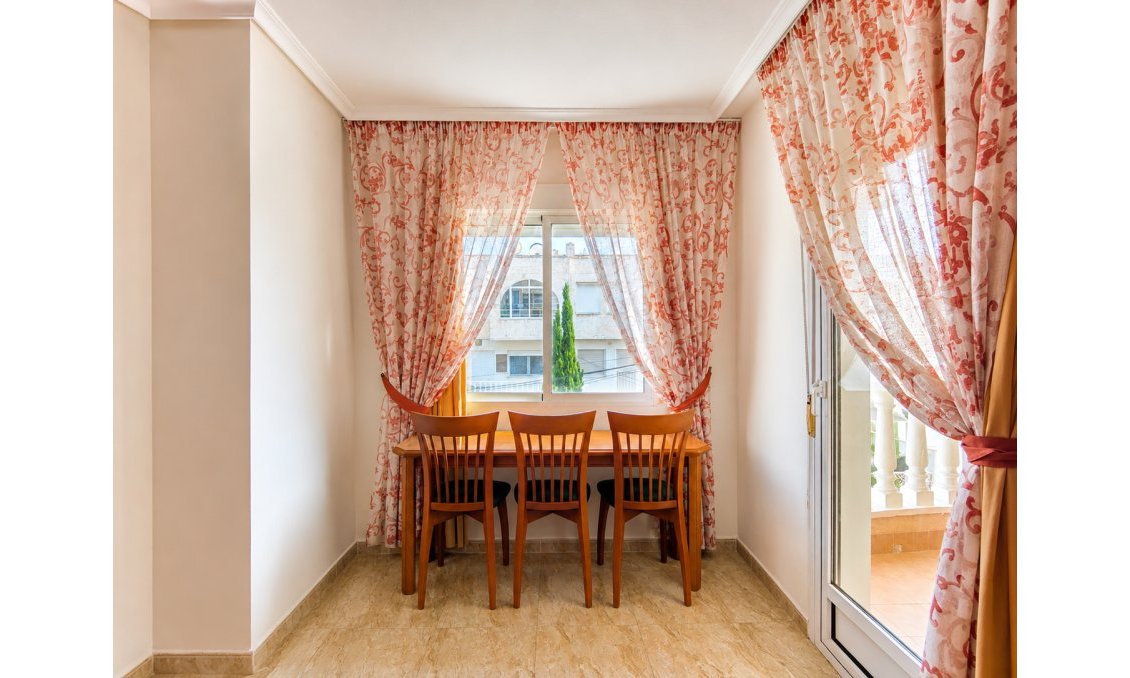 Használt Ingatlanok - Apartman -
Torrevieja - Costa Blanca