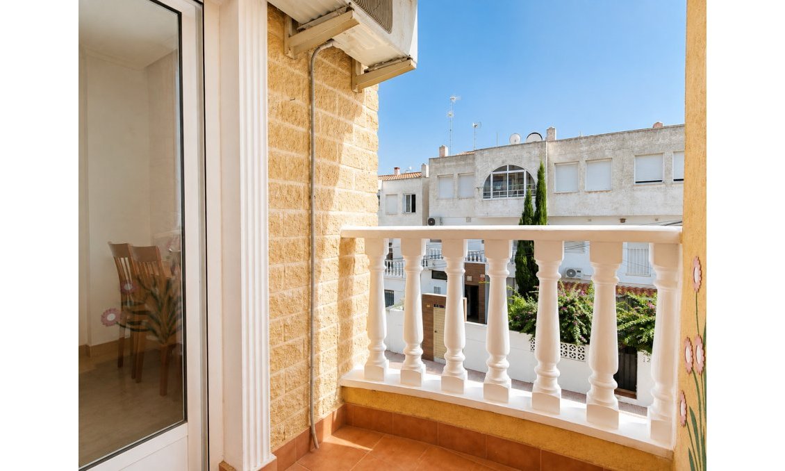 Használt Ingatlanok - Apartman -
Torrevieja - Costa Blanca