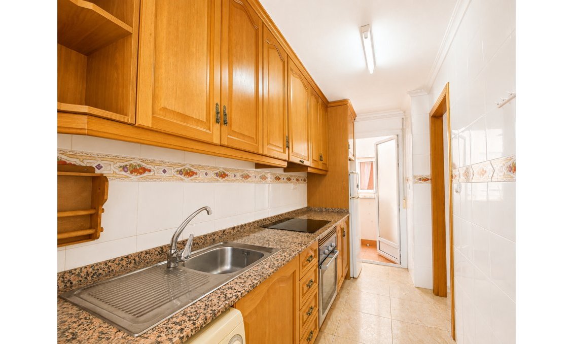 Használt Ingatlanok - Apartman -
Torrevieja - Costa Blanca