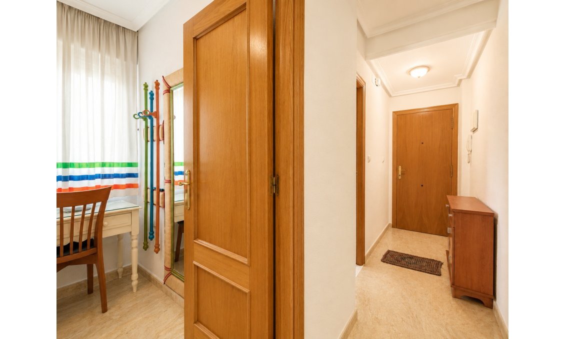 Használt Ingatlanok - Apartman -
Torrevieja - Costa Blanca