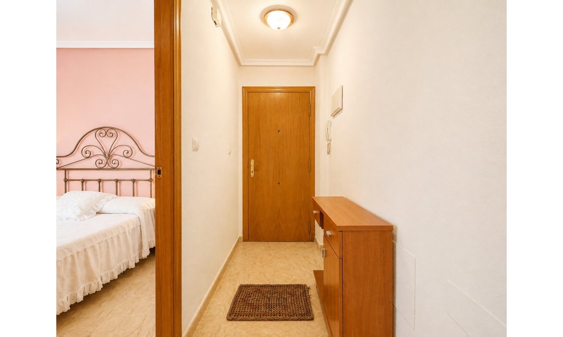 Használt Ingatlanok - Apartman -
Torrevieja - Costa Blanca
