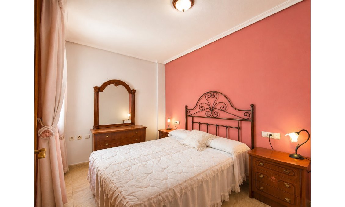 Használt Ingatlanok - Apartman -
Torrevieja - Costa Blanca