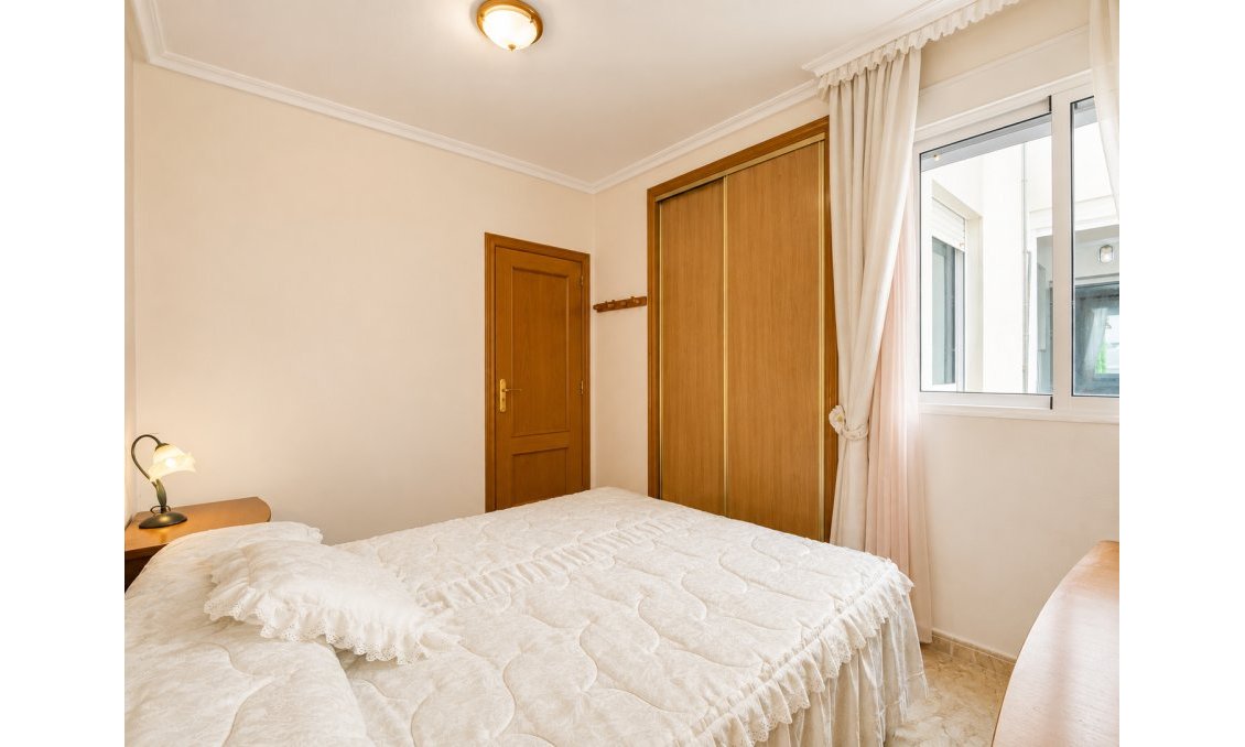 Használt Ingatlanok - Apartman -
Torrevieja - Costa Blanca