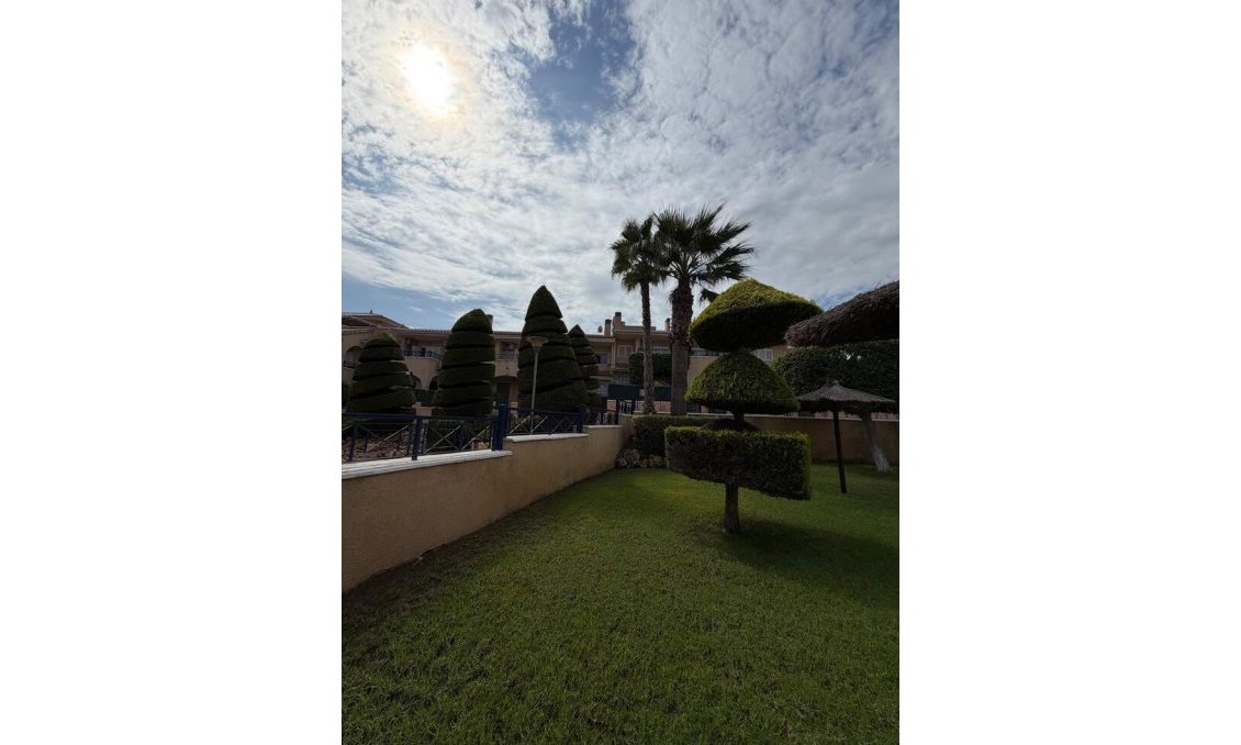 Segunda mano - Bungalow -
Gran Alacant - Costa Blanca