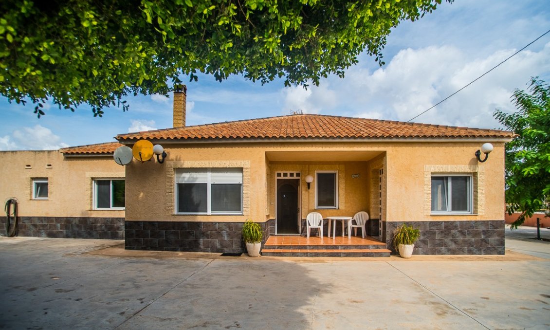 Segunda mano - Villa -
Orihuela - Inland