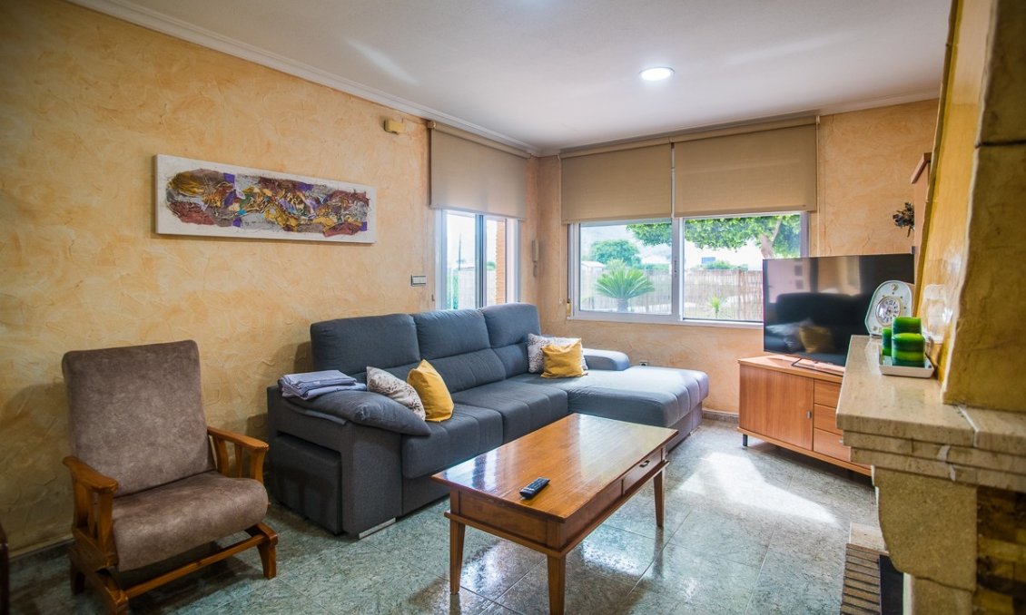 Segunda mano - Villa -
Orihuela - Inland