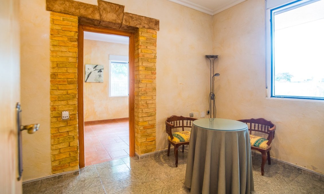 Segunda mano - Villa -
Orihuela - Inland