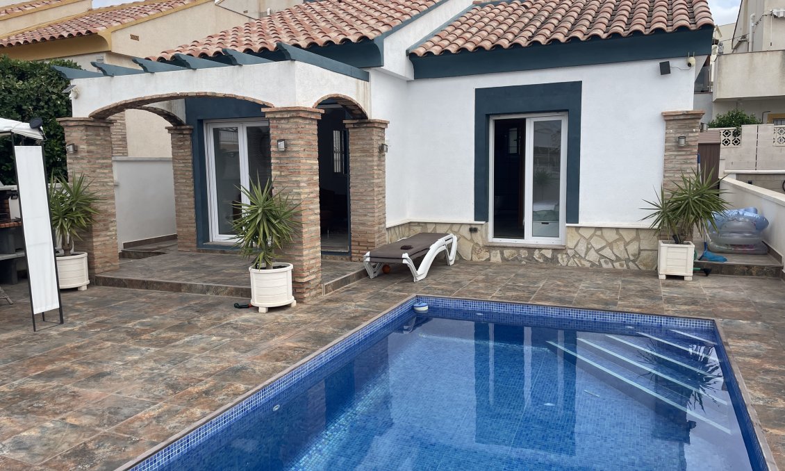 Resale - Villa -
Camposol - Inland
