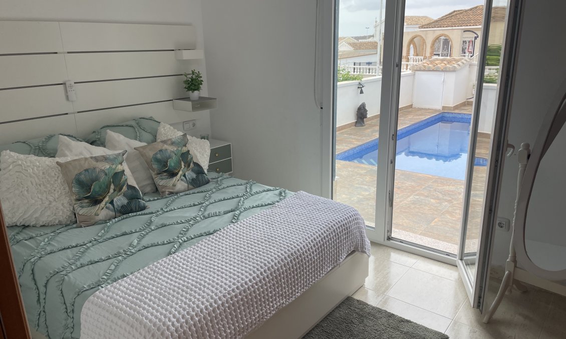 Resale - Villa -
Camposol - Inland
