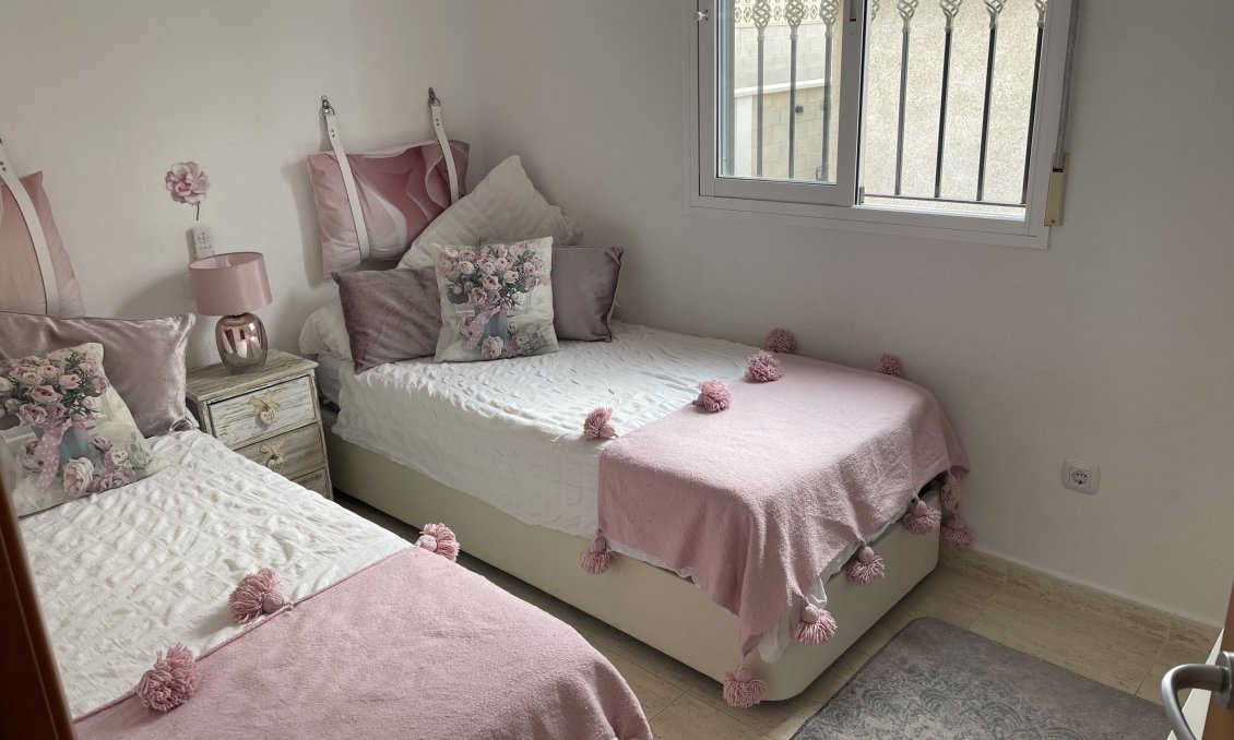 Resale - Villa -
Camposol - Inland