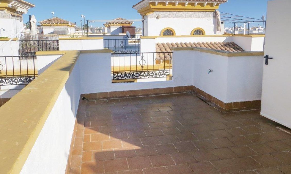 Wiederverkauf - Stadthaus -
Torrevieja - Carrefour