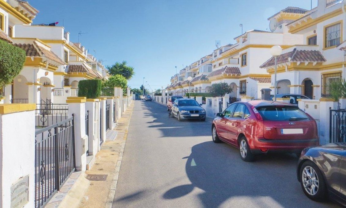Wiederverkauf - Stadthaus -
Torrevieja - Carrefour