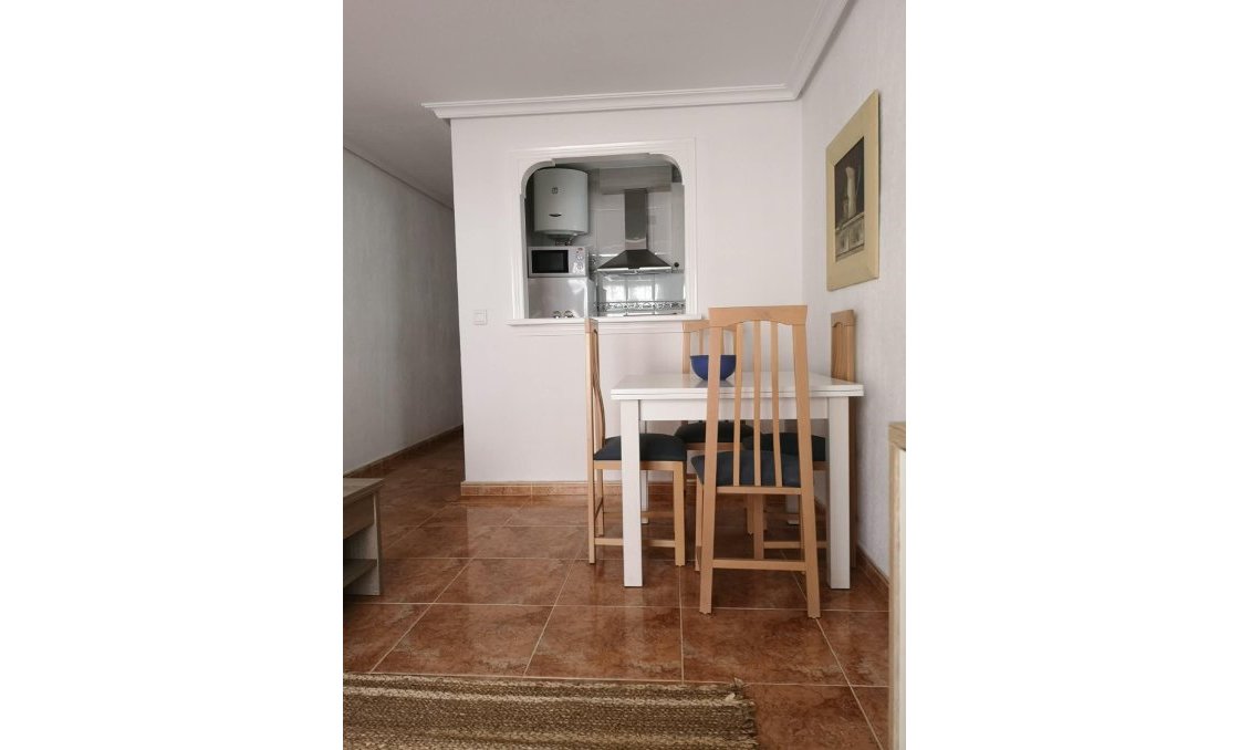 Segunda mano - Apartamento -
Torrevieja - PARQUE DE LAS NACIONES