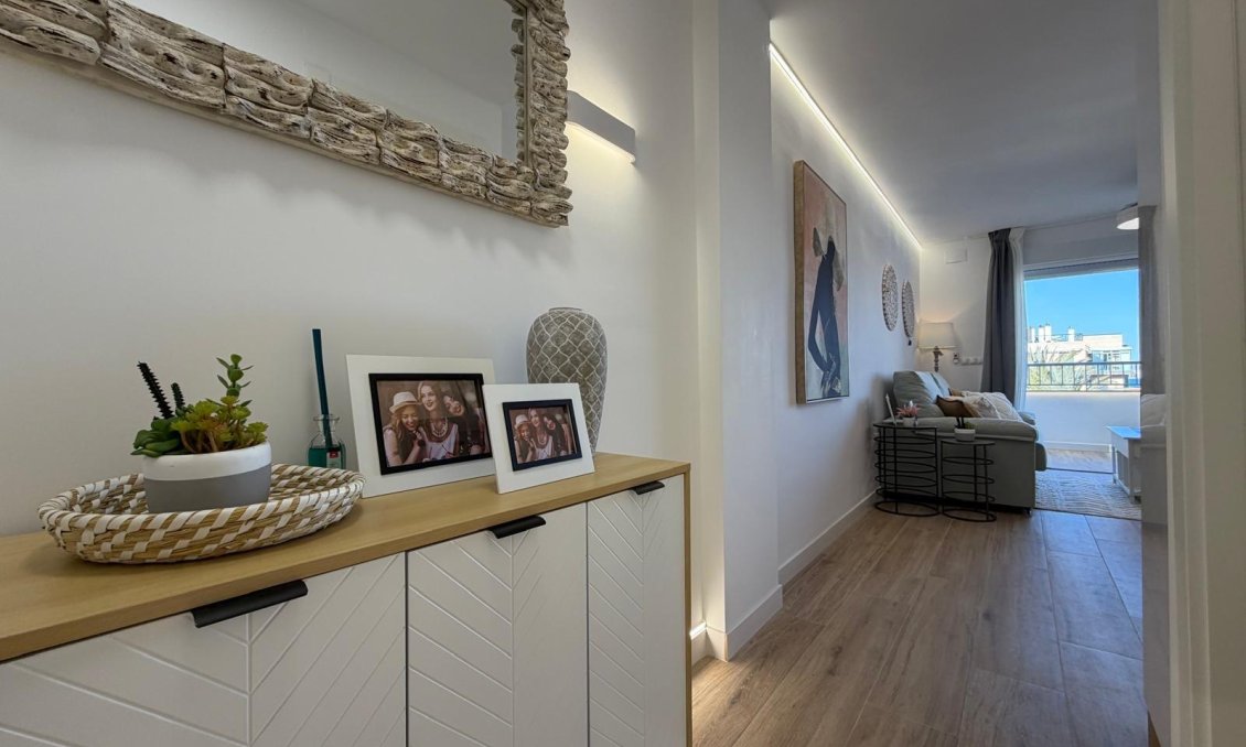 Segunda mano - Apartamento -
Torrevieja - Punta Prima