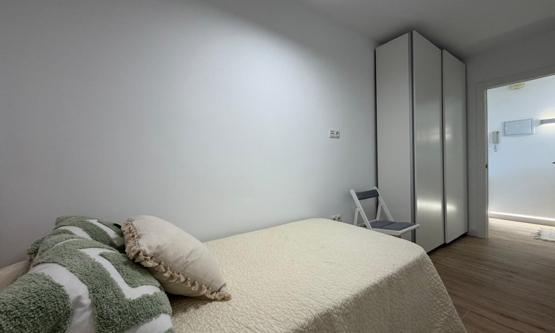 Segunda mano - Apartamento -
Torrevieja - Punta Prima