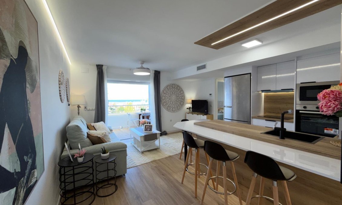 Segunda mano - Apartamento -
Torrevieja - Punta Prima