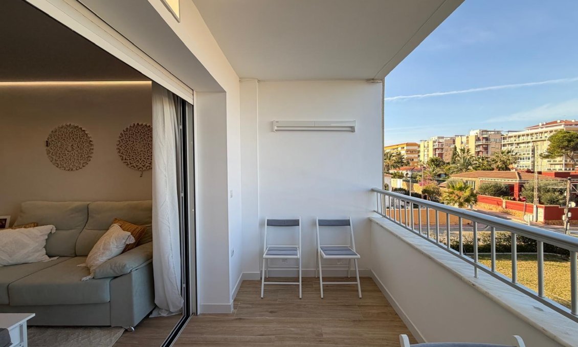 Segunda mano - Apartamento -
Torrevieja - Punta Prima