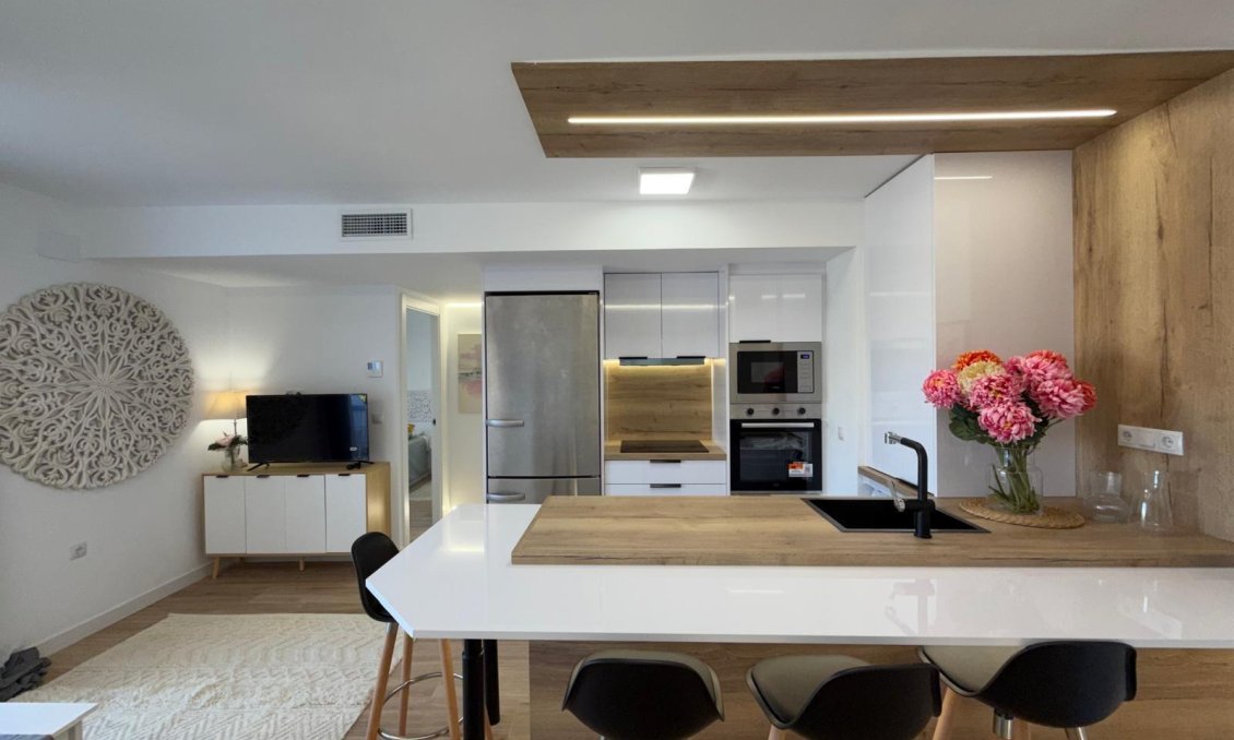 Segunda mano - Apartamento -
Torrevieja - Punta Prima