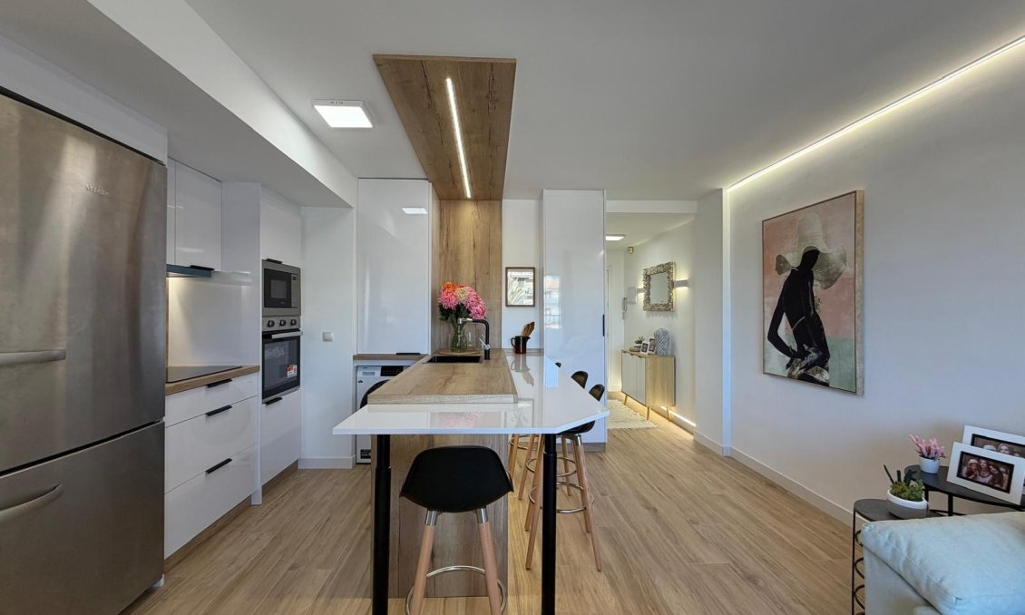 Segunda mano - Apartamento -
Torrevieja - Punta Prima