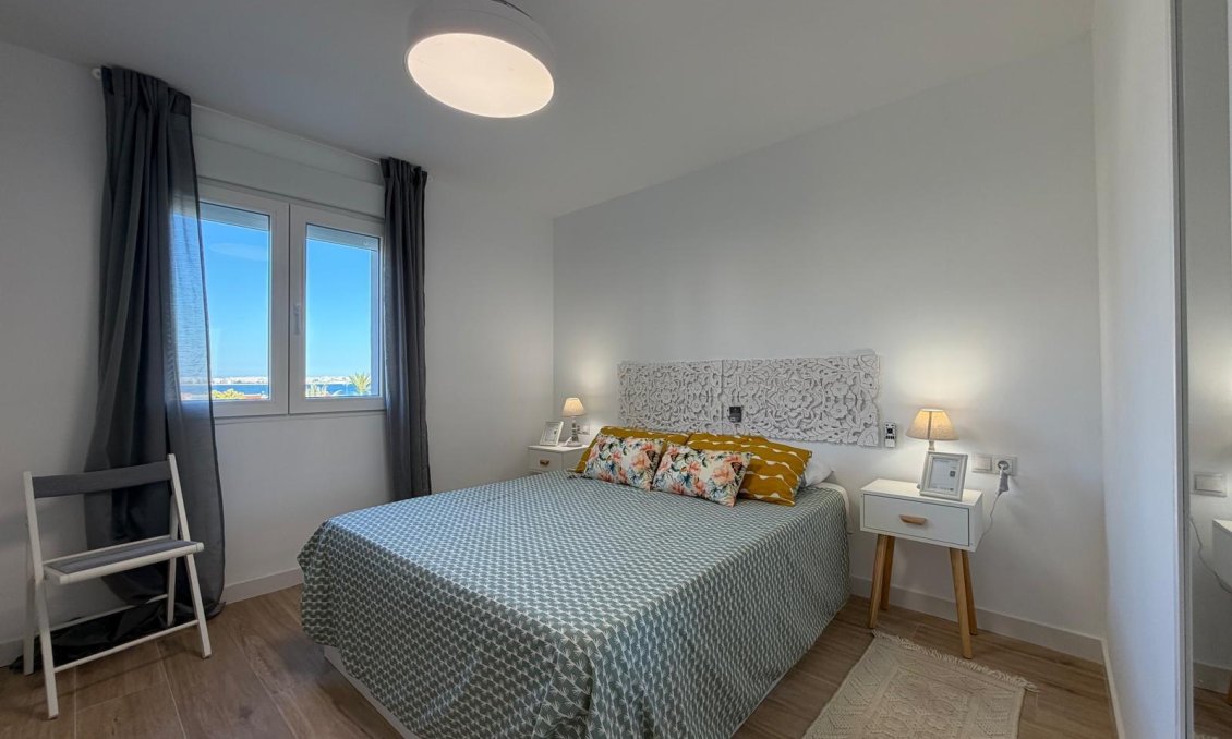 Segunda mano - Apartamento -
Torrevieja - Punta Prima