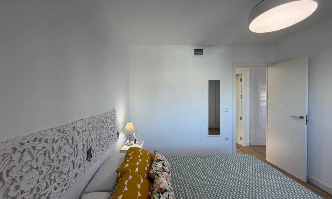 Segunda mano - Apartamento -
Torrevieja - Punta Prima