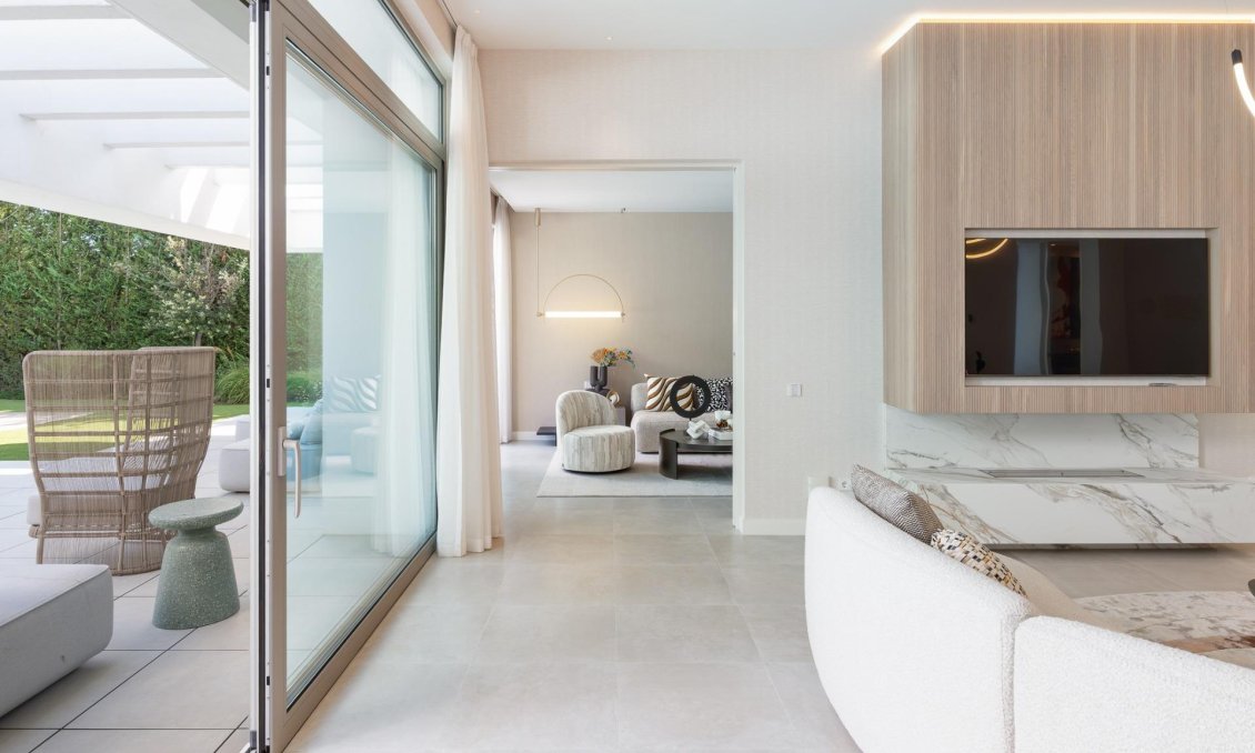 Neue Gebäude - Villa -
Estepona - Paraiso Alto
