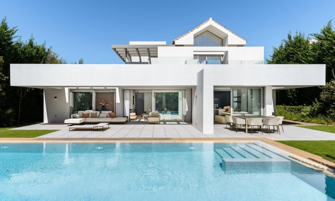 Neue Gebäude - Villa -
Estepona - Paraiso Alto