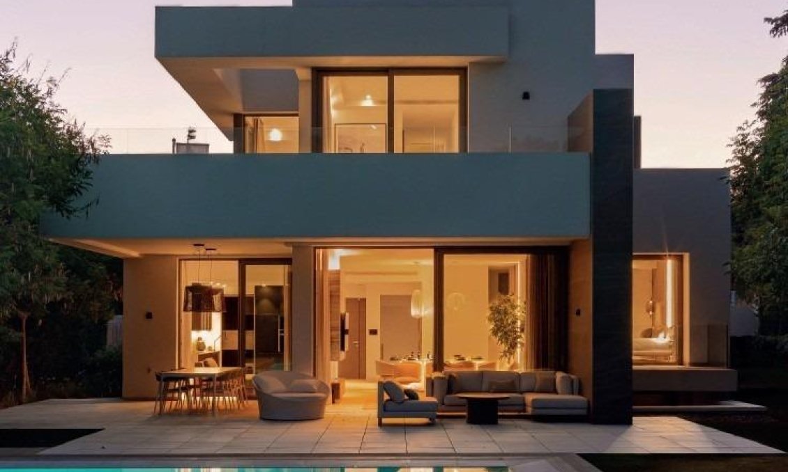 Neue Gebäude - Villa -
Estepona - Paraiso Alto