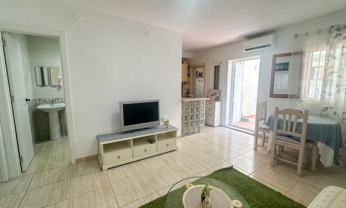 Segunda mano - Apartamento -
La Zenia - Costa Blanca