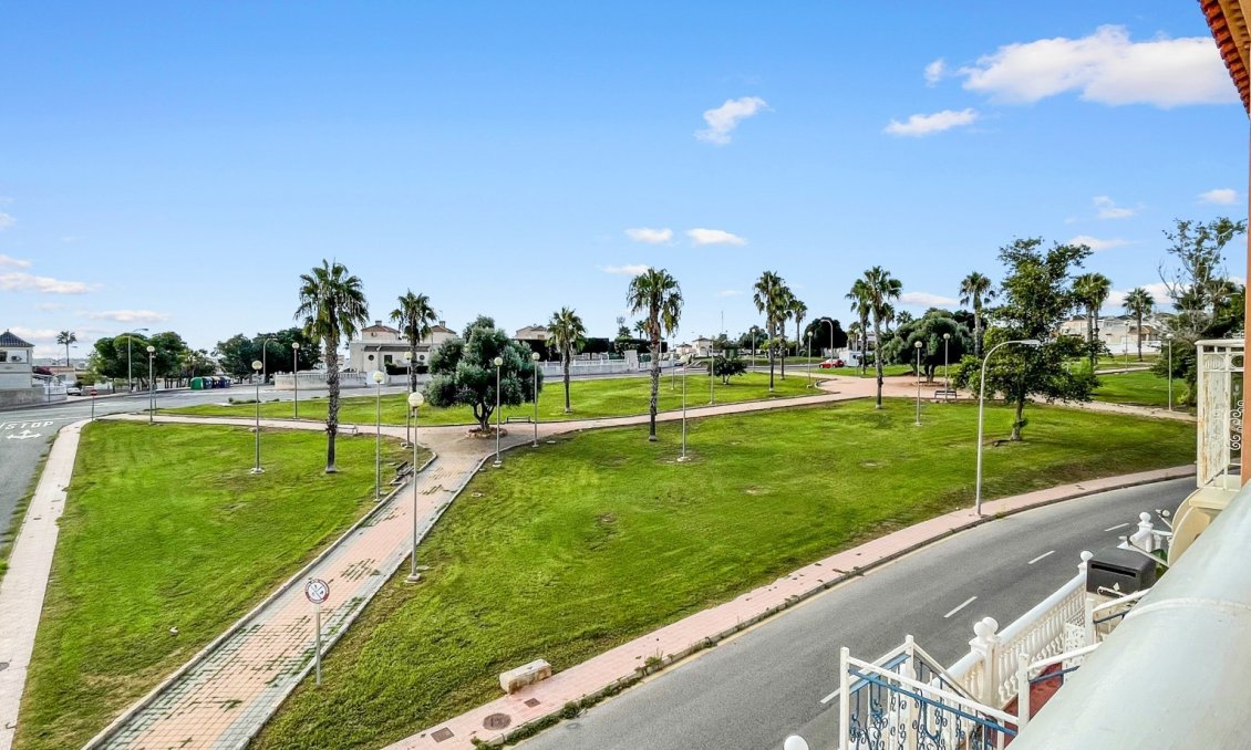 Használt Ingatlanok - Apartman -
Orihuela Costa - Costa Blanca
