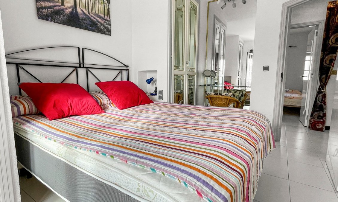 Használt Ingatlanok - Apartman -
Orihuela Costa - Costa Blanca