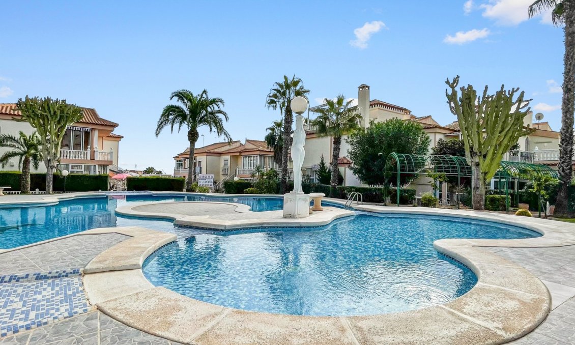 Használt Ingatlanok - Apartman -
Orihuela Costa - Costa Blanca