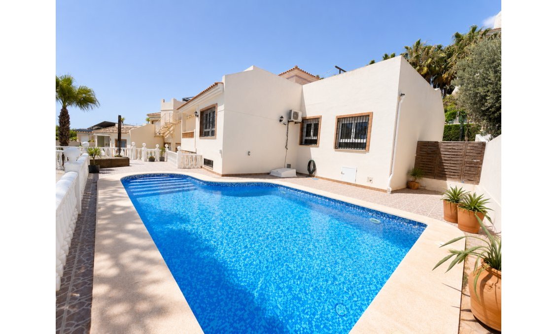 Használt Ingatlanok - Villa -
Orihuela Costa - Costa Blanca