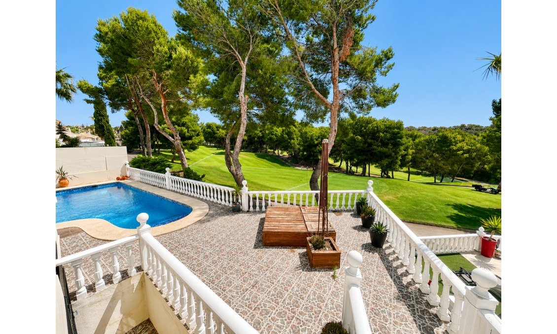 Használt Ingatlanok - Villa -
Orihuela Costa - Costa Blanca