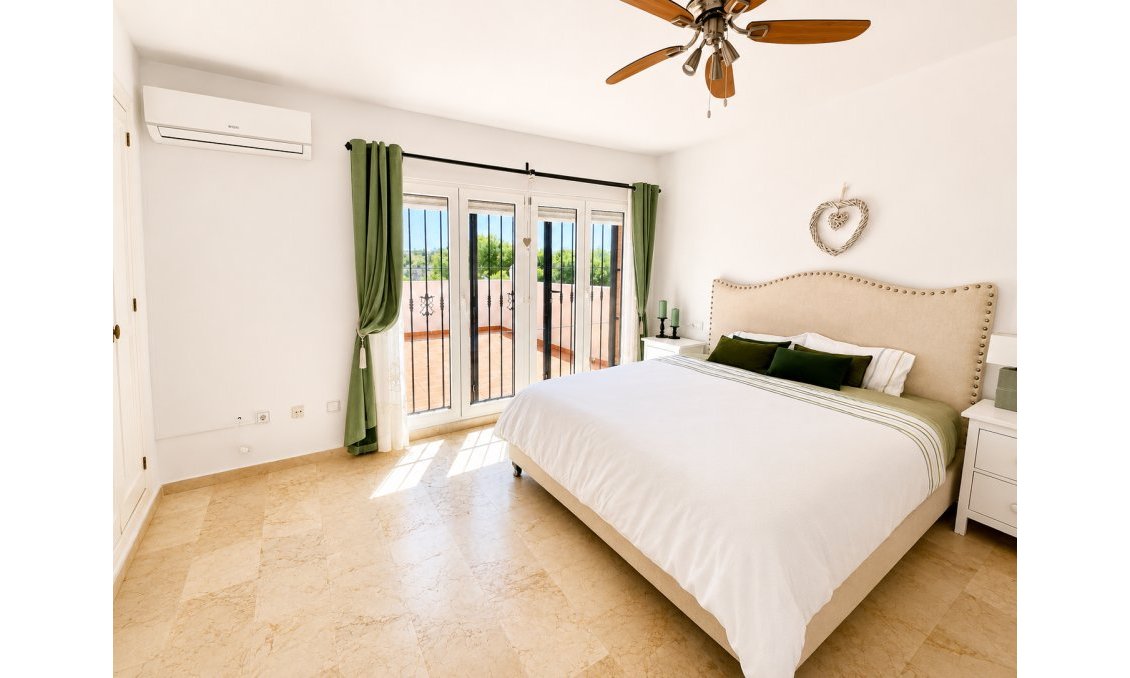 Használt Ingatlanok - Villa -
Orihuela Costa - Costa Blanca
