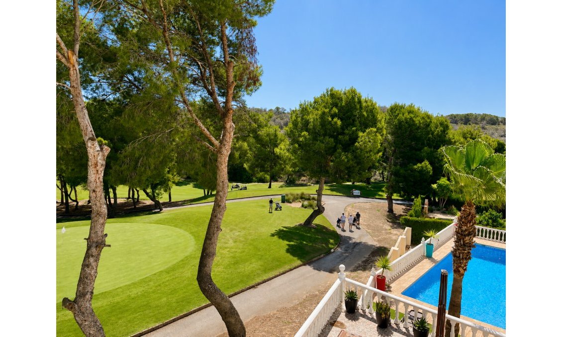 Használt Ingatlanok - Villa -
Orihuela Costa - Costa Blanca