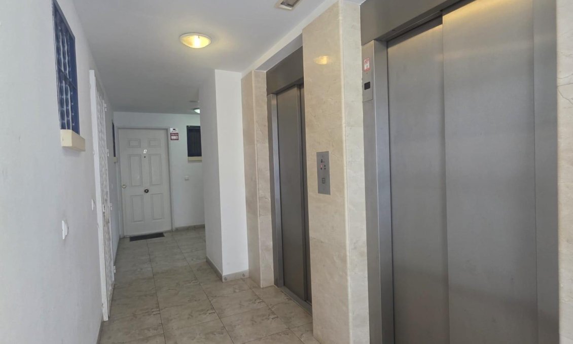 Wiederverkauf - Wohnung -
Orihuela Costa - Altos De Campoamor