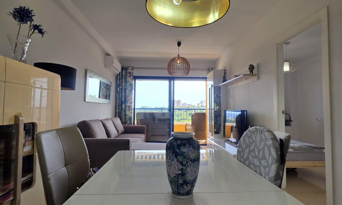 Wiederverkauf - Wohnung -
Orihuela Costa - Altos De Campoamor