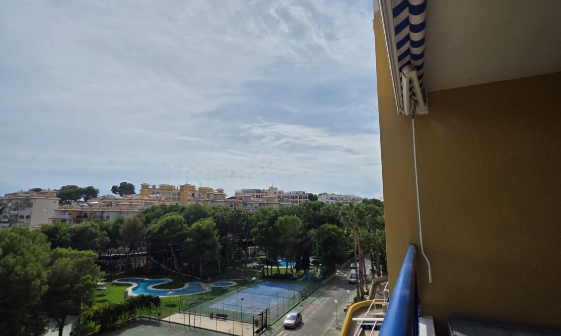Wiederverkauf - Wohnung -
Orihuela Costa - Altos De Campoamor